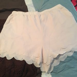 Elastic waist blush shorts